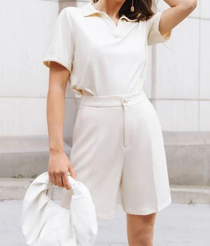 Bermudas blancas: el básico para este verano - Divinity