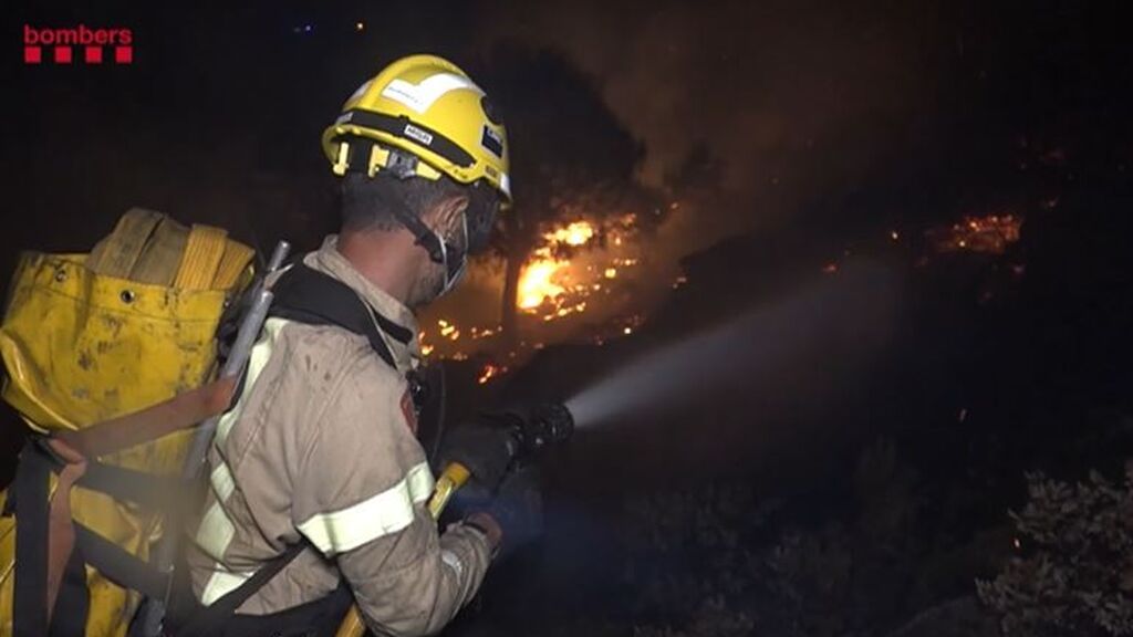 El incendio de Llançà, en Girona, continúa "inestable y abierto":  ha quemado cerca de 500 hectáreas