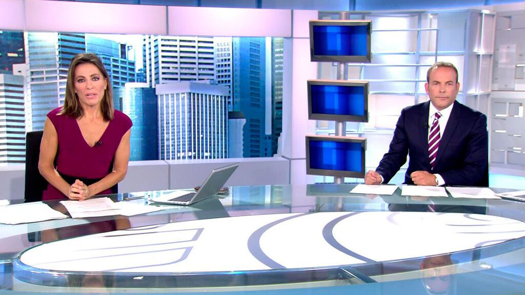 Con Ángeles Blanco y Roberto Fernández Informativos Telecinco 2021 Mediodía 17/07/2021