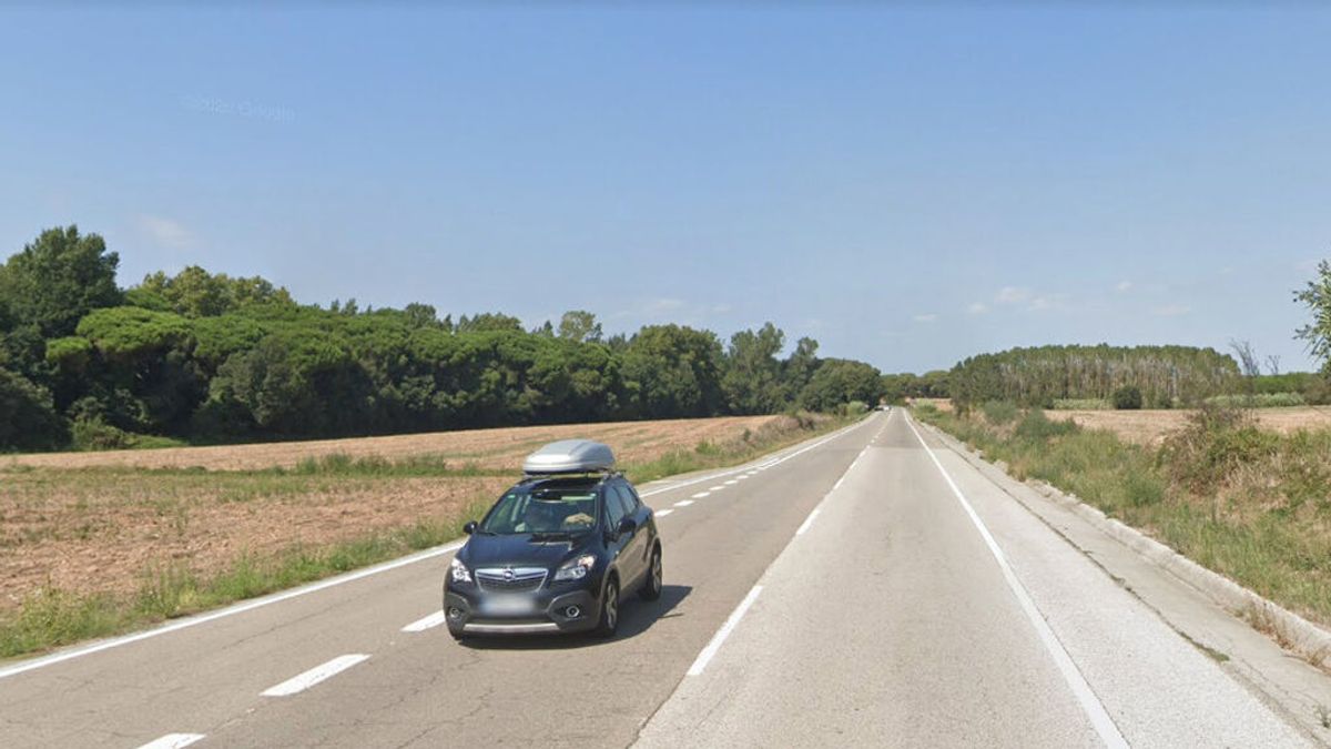 Dos menores mueren en un choque frontal entre dos vehículos en Vidreres, Girona Dos menores mueren en un choque frontal entre dos vehículos en Vidreres, Girona