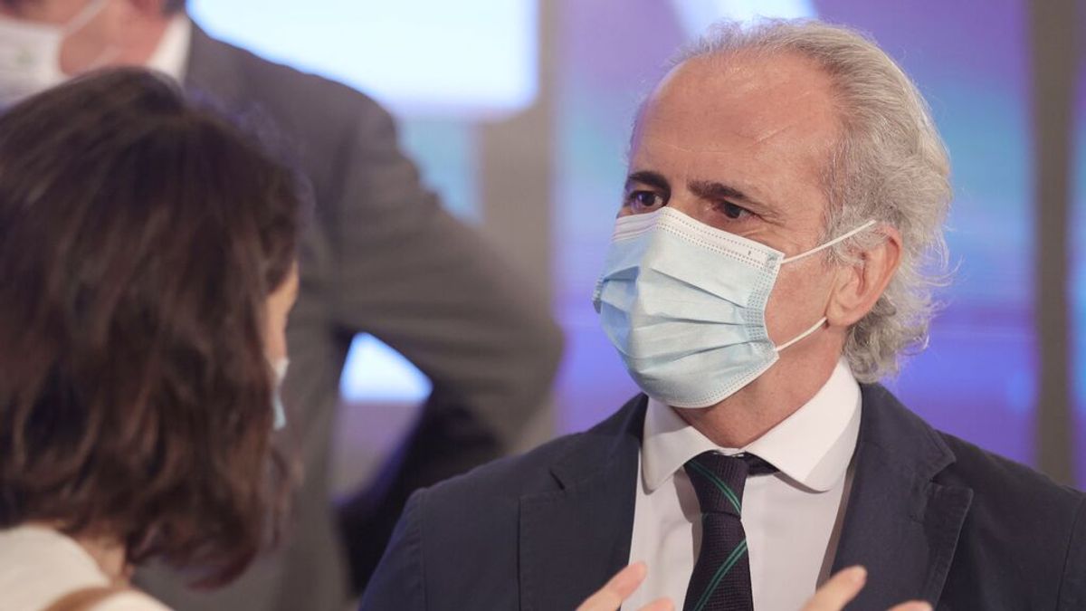 Madrid pide "paciencia" ante los retrasos en la segunda dosis de Pfizer: "Podría extenderlo hasta 42 días" Madrid pide "paciencia" ante los retrasos en la segunda dosis de Pfizer: "Podría extenderlo hasta 42 días"