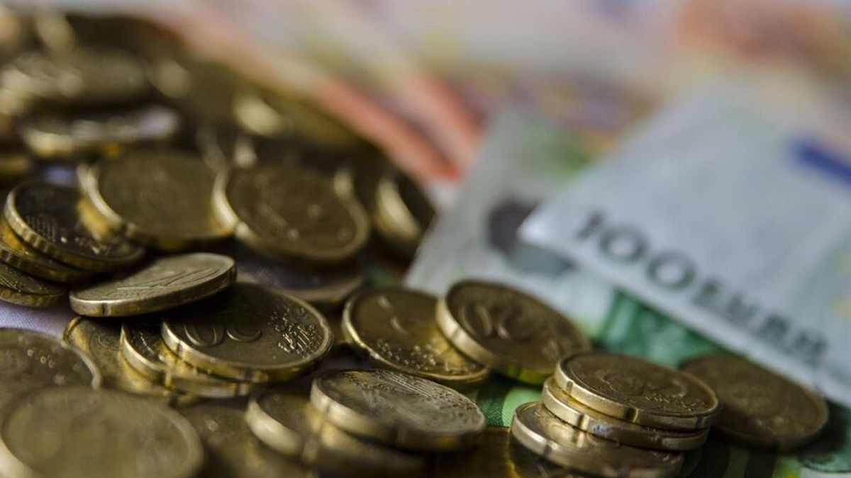 EuropaPress_3211864_monedas_billetes (1) EuropaPress_3211864_monedas_billetes (1)