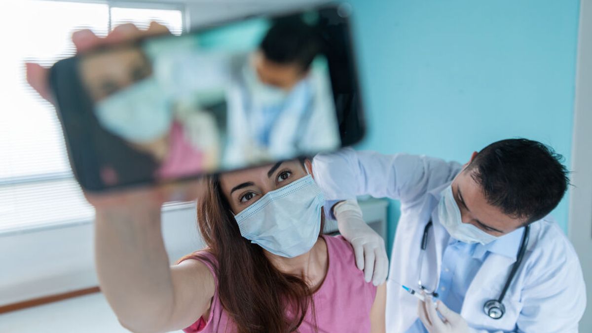 España alcanza el 50% de población vacunada con dos dosis España alcanza el 50% de población vacunada con dos dosis