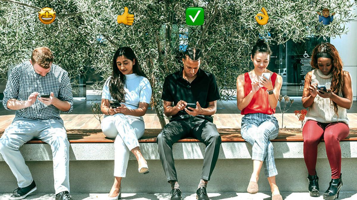 Google rediseña emojis como la tarta, el bikini o el coche para que sean más universales y llamativos Google rediseña emojis como la tarta, el bikini o el coche para que sean más universales y llamativos