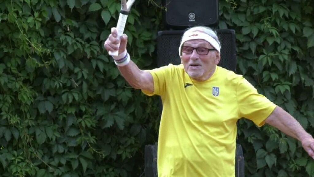 Leonid, el tenista ucraniano de 97 años que no encuentra rival y quiere enfrentarse Federer