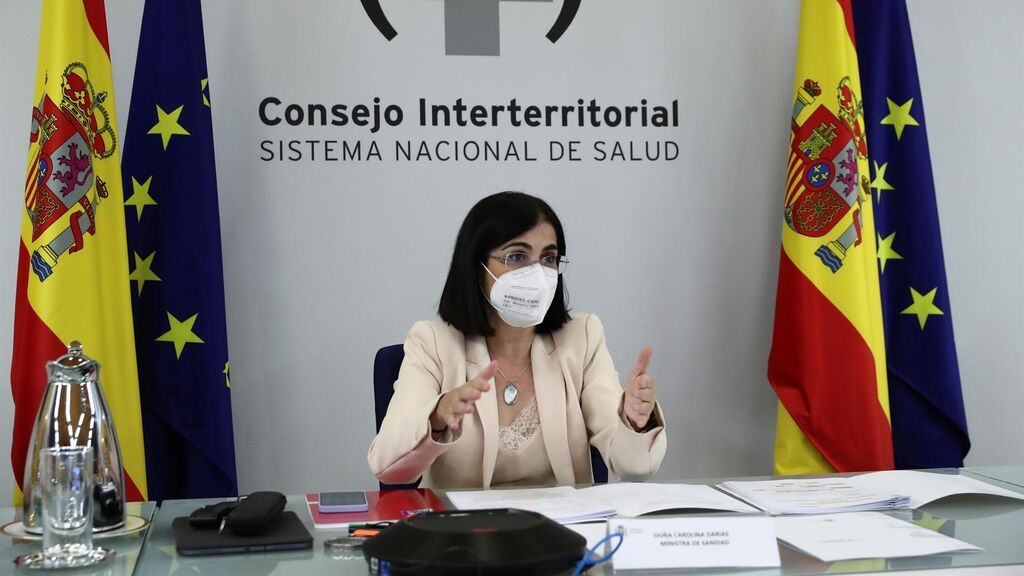 Sanidad rechaza modificar el real decreto que regula el uso de las mascarillas en exteriores