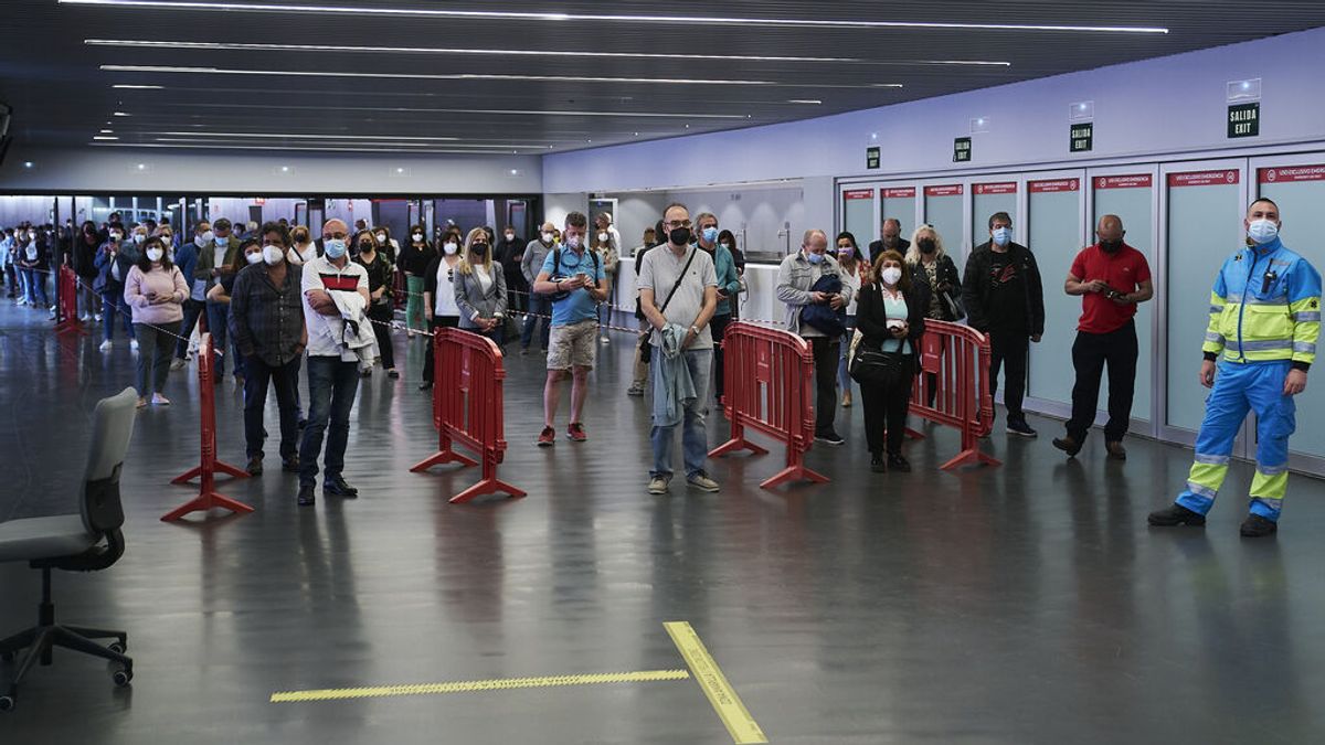 Los vacunados con la pauta completa no tendrán que guardar cuarentena a partir de ahora Los vacunados con la pauta completa no tendrán que guardar cuarentena a partir de ahora