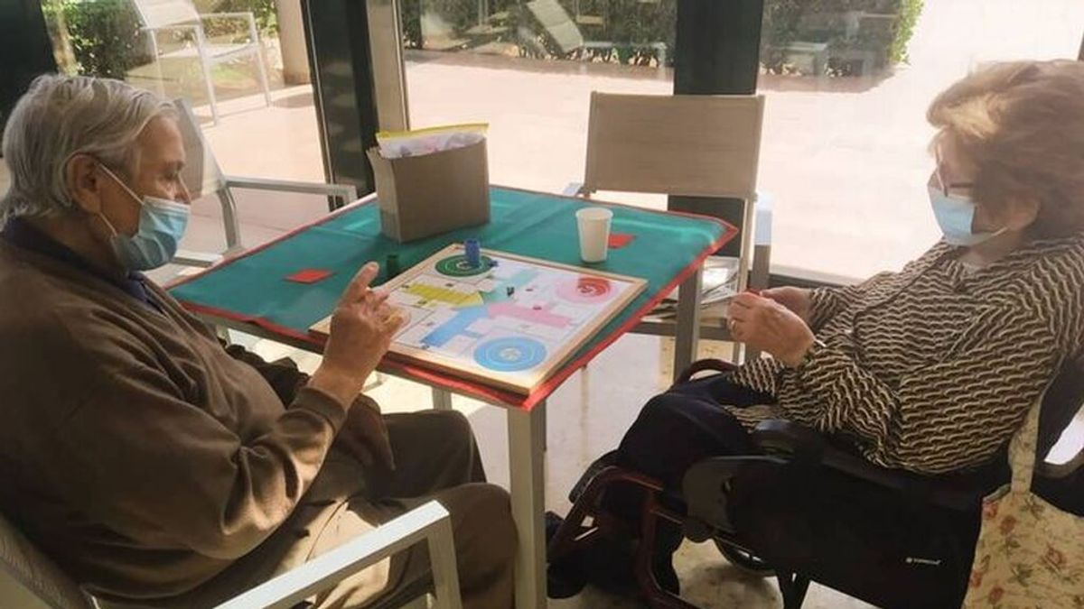 El Govern de Baleares interviene una residencia de ancianos en Ibiza con 27 positivos de covid-19 El Govern de Baleares interviene una residencia de ancianos en Ibiza con 27 positivos de covid-19