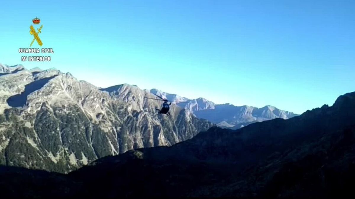 Un escalador muerto y otro herido grave al desprenderse una roca en el Pirineo Aragonés Un escalador muerto y otro herido grave al desprenderse una roca en el Pirineo Aragonés