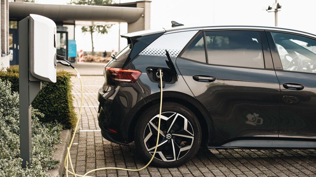 Se necesitan 340.000 puntos de recarga públicos en 2030 para cumplir el reto de electrificación europeo en España Se necesitan 340.000 puntos de recarga públicos en 2030 para cumplir el reto de electrificación europeo en España