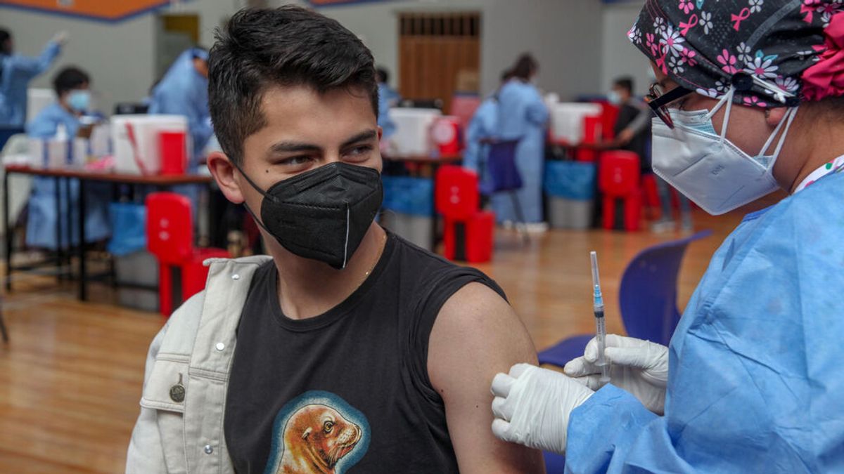 Las vacunas empiezan a frenar las muertes a nivel global mientras los contagios siguen estables Las vacunas empiezan a frenar las muertes a nivel global mientras los contagios siguen estables
