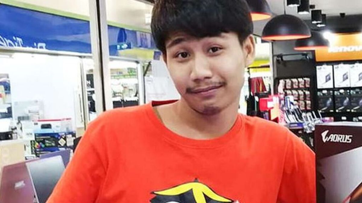 Muere un minero de bitcoin de 26 años al electrocutarse cuando intentaba arreglar un ordenador Muere un minero de bitcoin de 26 años al electrocutarse cuando intentaba arreglar un ordenador