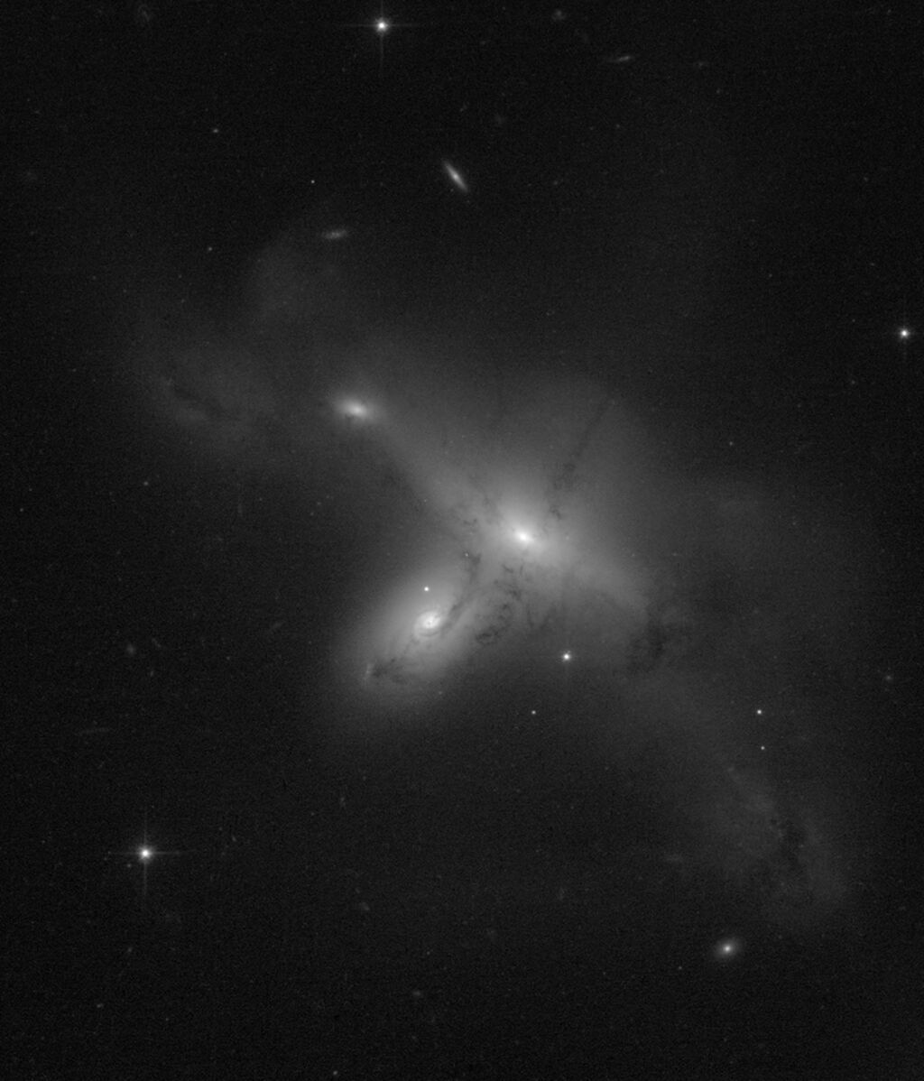 oddball-galaxies-Hubble-releasse-July-19-2021-lg-peculiar-e1626739666186