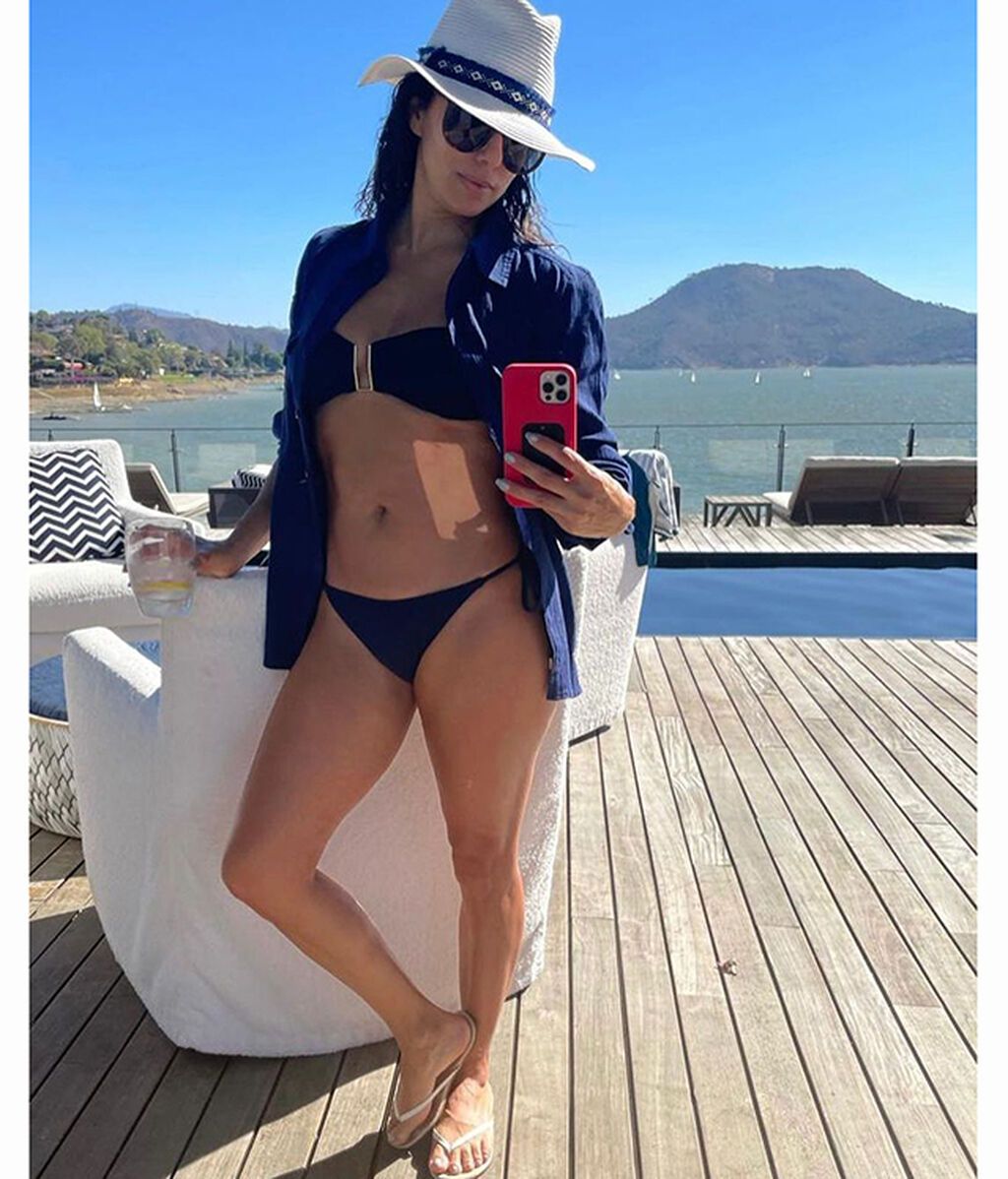 Eva Longoria con bikini azul