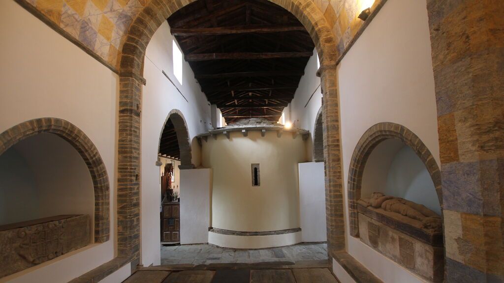 INTERIOR IGREXA SAN SALVADOR HOSPITAL