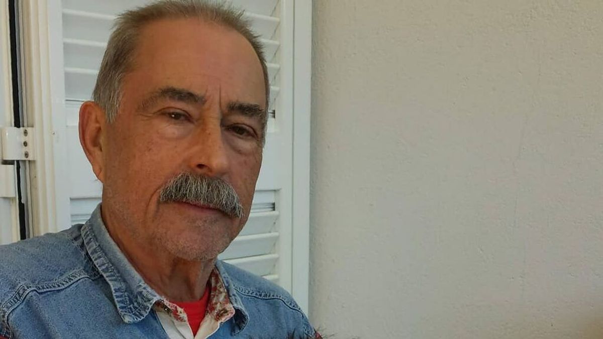 Muere a los 73 años el dibujante Carlos Romeu, uno de los fundadores de 'El Jueves' Muere a los 73 años el dibujante Carlos Romeu, uno de los fundadores de 'El Jueves'