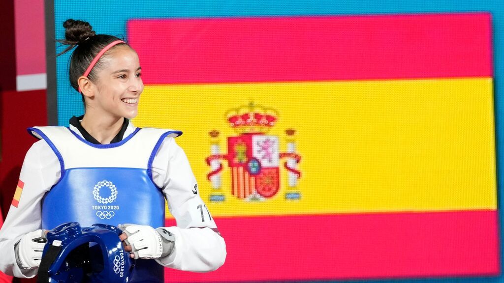 AdrianaCerezoAmuleto