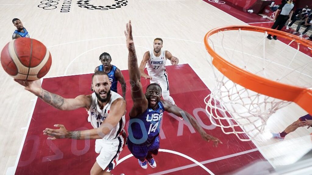 Francia acaba con la racha de victorias de Estados Unidos en los Juegos Olímpicos (83-76)