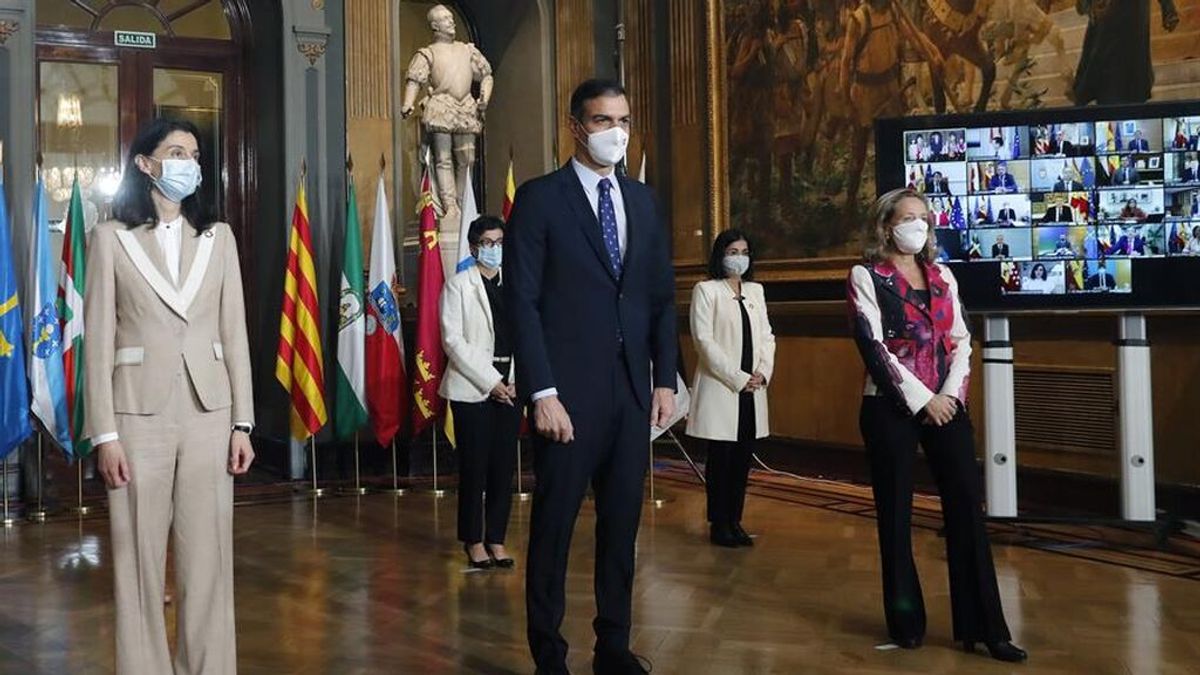 Los barones del PP, en pie de guerra contra Sánchez y su Conferencia de Presidentes Los barones del PP, en pie de guerra contra Sánchez y su Conferencia de Presidentes