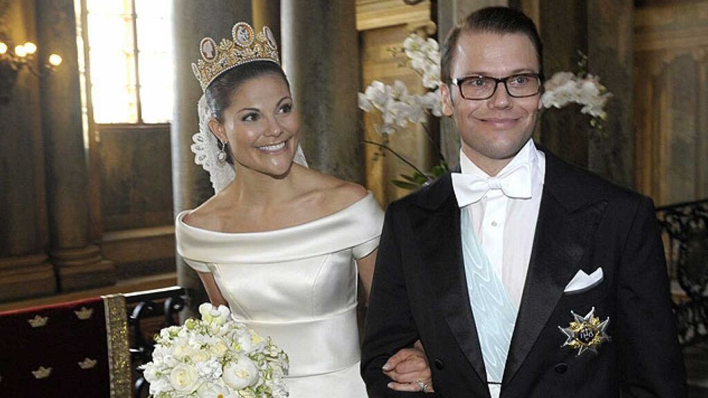 Los mejores momentos de la boda de Victoria de Suecia y Daniel Westling: del rechazo del rey sueco hasta la declaración de amor del novio.