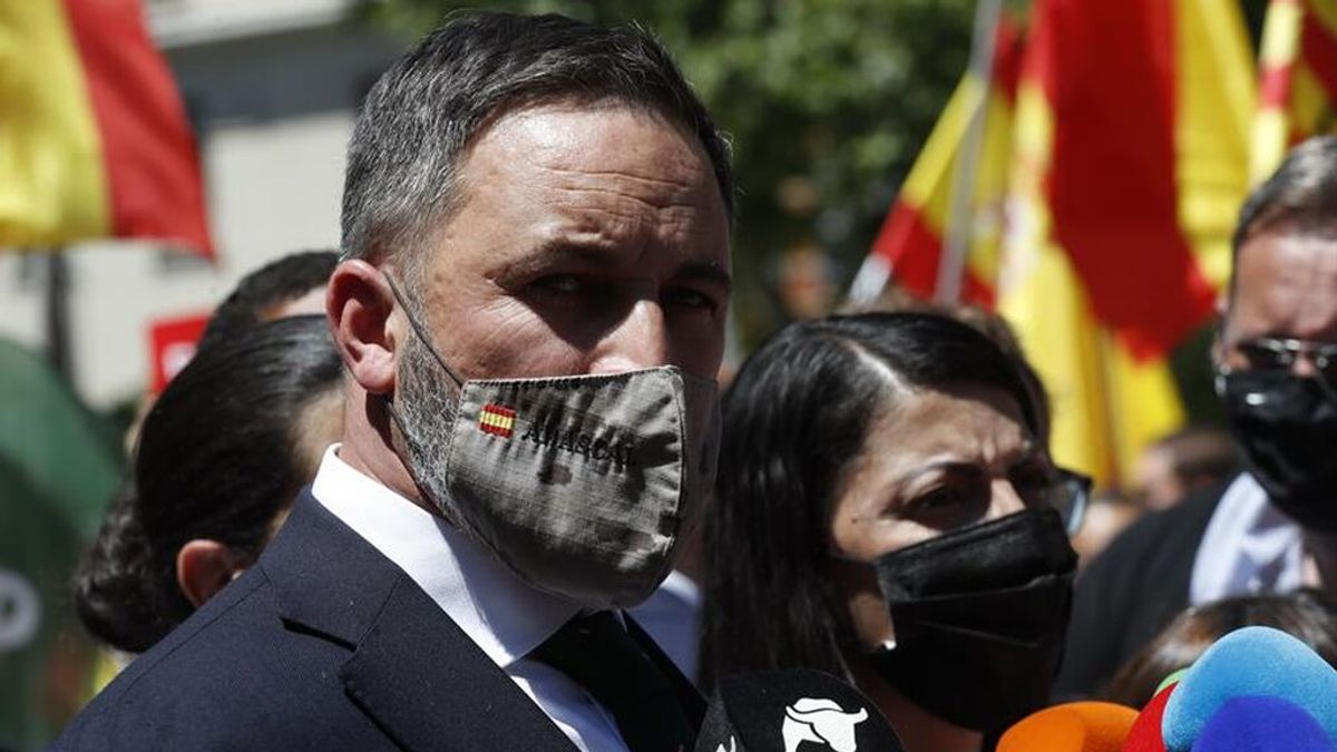 El PP no se toma en serio las amenazas de Abascal y se mantiene firme en su apoyo a Vivas El PP no se toma en serio las amenazas de Abascal y se mantiene firme en su apoyo a Vivas