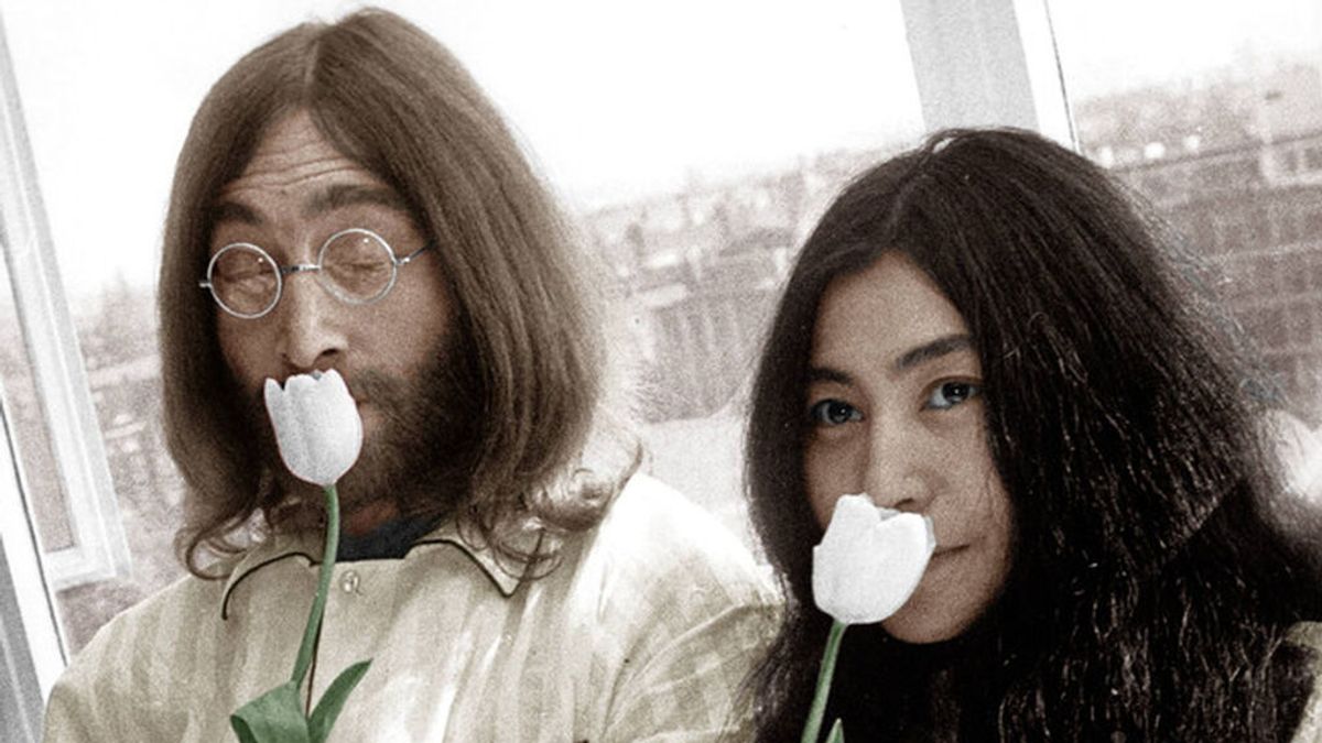 Los secretos mejores guardados de la boda de John Lennon y Yoko Ono: sin invitados, en un viaje express a Gibraltar y con una foto para el recuerdo.