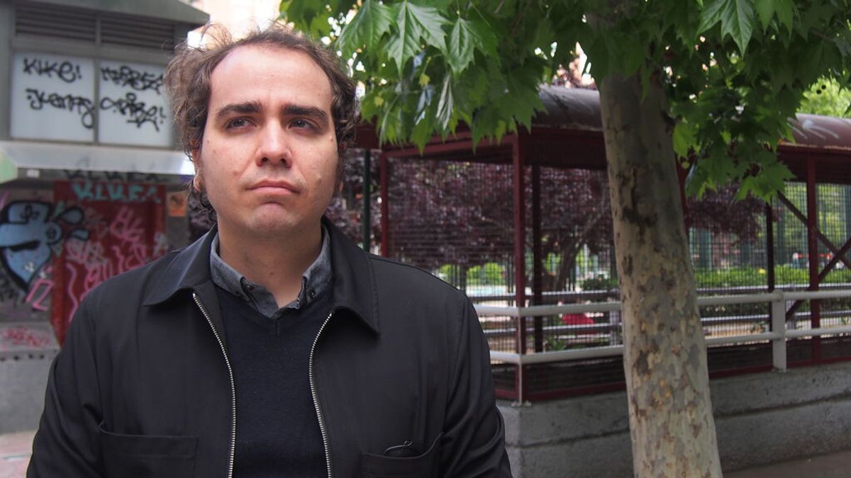 Noel Ceballos se adentra en el pensamiento conspiranoico: "Es un virus que infecta tu mente y cambia la forma con la que percibes la realidad" Noel Ceballos se adentra en el pensamiento conspiranoico: "Es un virus que infecta tu mente y cambia la forma con la que percibes la realidad"