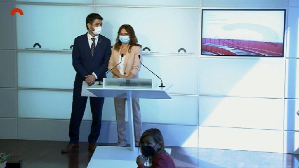 El vicepresidente de la Generalitat bromea que ya no se quita la mascarilla "ni para ir al wc"