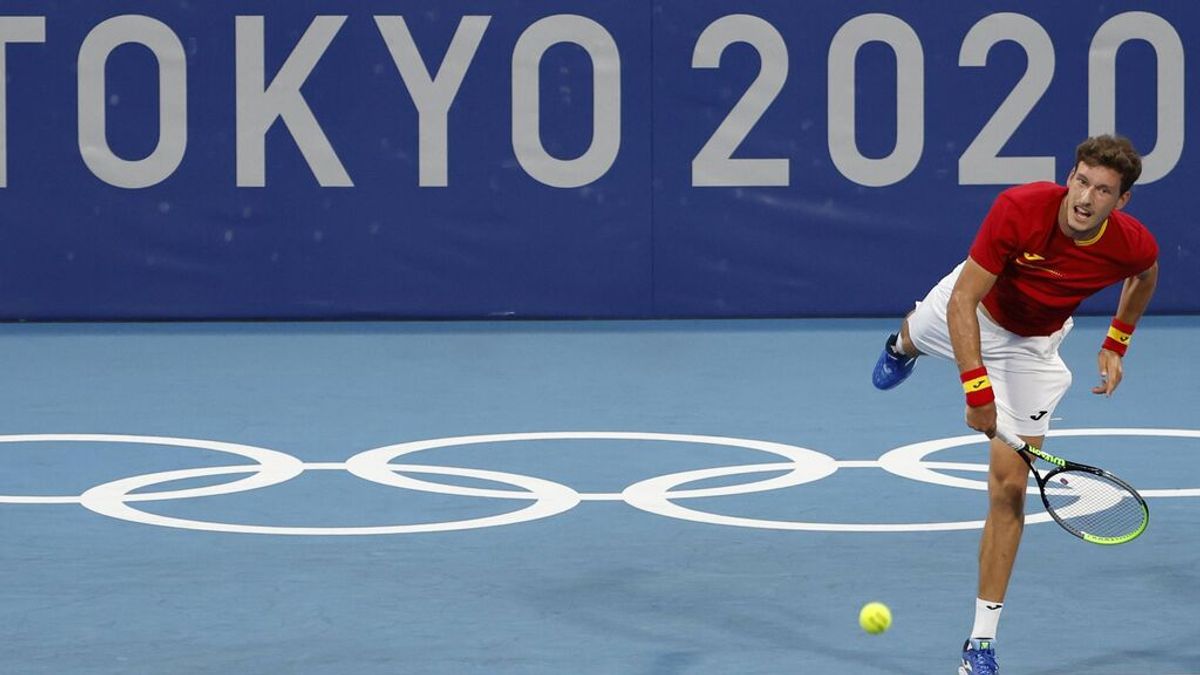 Pablo Carreño vence a Medvedev, y al calor, y luchará por las medallas en Tokio (6-2, 6-5)