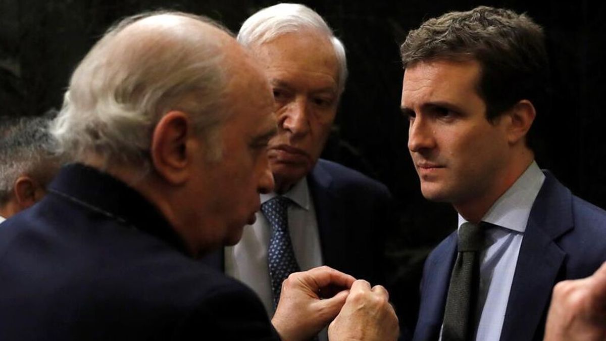 El PP suspende provisionalmente de militancia Fernández Díaz tras su procesamiento por 'Kitchen' El PP suspende provisionalmente de militancia Fernández Díaz tras su procesamiento por 'Kitchen'