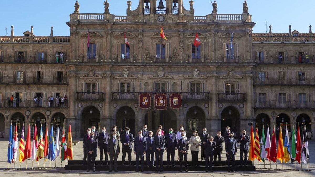 Foto de familia de la Conferencia de Presientes de Salamanca