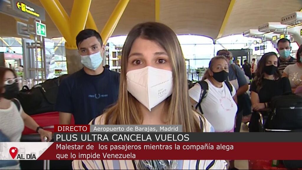 La compañía Plus Ultra suspende sus vuelos a Venezuela: decenas de pasajeros se han quedado tirados en Barajas