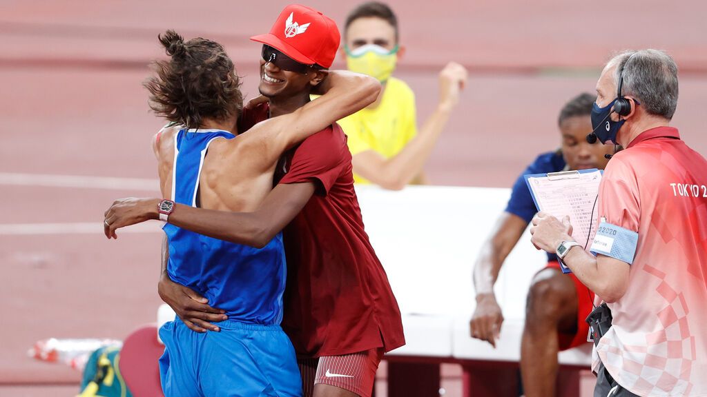 El catarí Mutaz Essa Barshim y el italiano Gianmarco Tamberi, oro en salto de altura