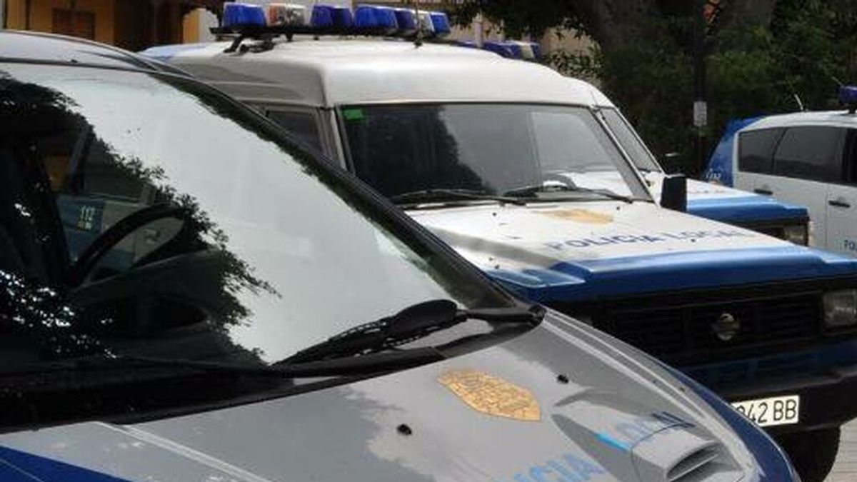 Buscan a un hombre en Tenerife por agredir a su expareja y llevarse a su hijo de un año Buscan a un hombre en Tenerife por agredir a su expareja y llevarse a su hijo de un año