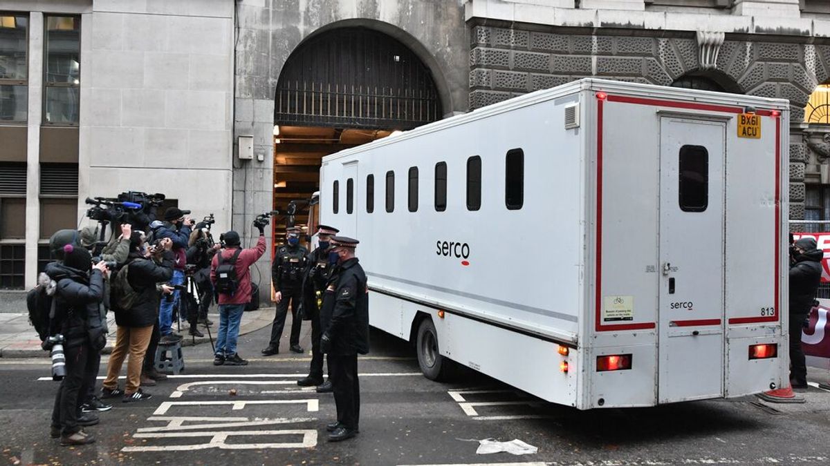 ONG denuncian que el Gobierno británico está deteniendo a solicitantes europeos del estatus de residencia ONG denuncian que el Gobierno británico está deteniendo a solicitantes europeos del estatus de residencia
