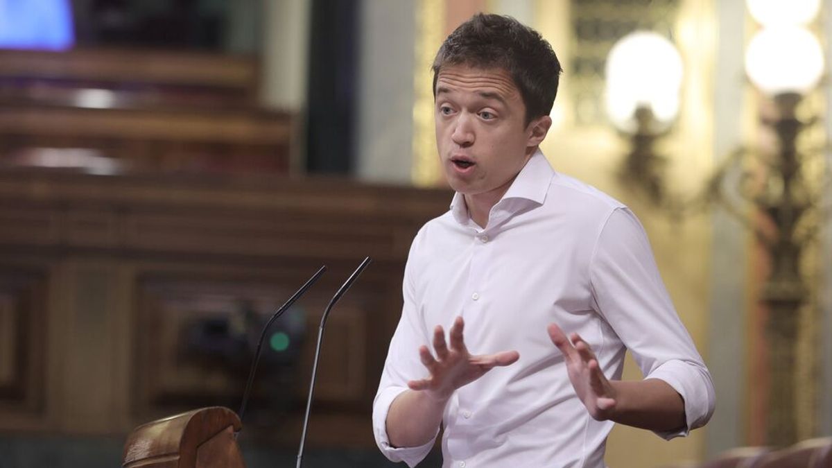 Errejón ve contradictorio ampliar el aeropuerto del Prat y las promesas ecologistas del Gobierno: "Postureo verde y destrucción del territorio" Errejón ve contradictorio ampliar el aeropuerto del Prat y las promesas ecologistas del Gobierno: "Postureo verde y destrucción del territorio"
