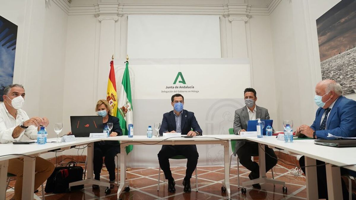 Andalucía impone el uso del certificado covid o un test negativo para el ocio nocturno Andalucía impone el uso del certificado covid o un test negativo para el ocio nocturno