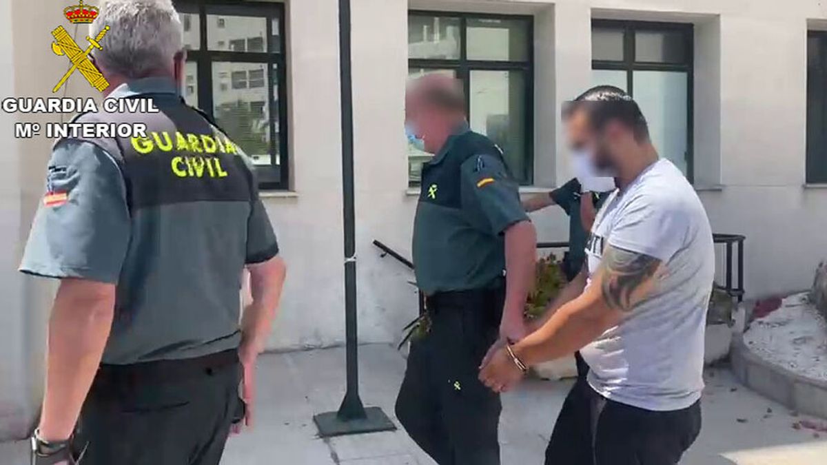 Detenido en Francia uno de los responsables del 'crimen del churrero' ocurrido en Cádiz hace 17 años Detenido en Francia uno de los responsables del 'crimen del churrero' ocurrido en Cádiz hace 17 años