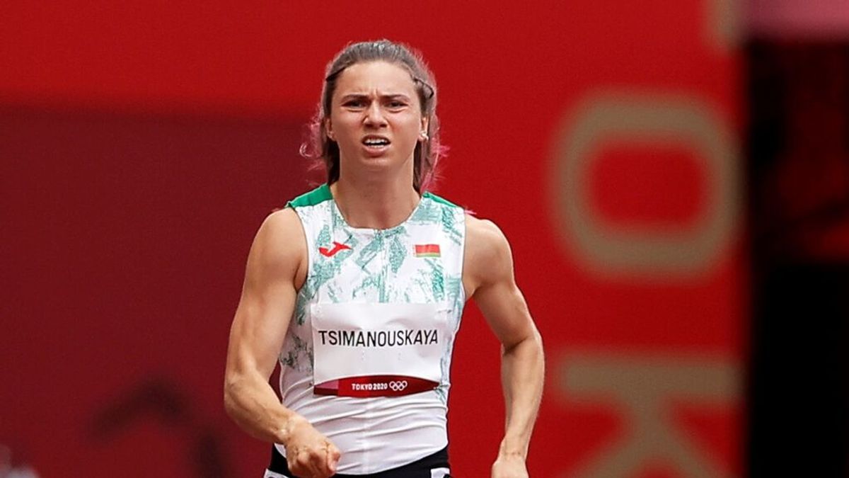 La atleta bielorrusa Tsimanouskaya pide asilo en Polonia después de que su país la obligara a regresar de Tokio La atleta bielorrusa Tsimanouskaya pide asilo en Polonia después de que su país la obligara a regresar de Tokio