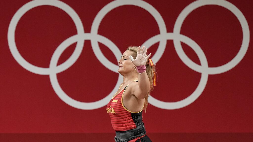 Lydia Valentín se tuvo que retirar de Tokio 2020.