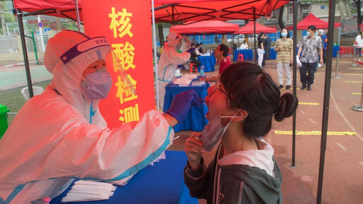 Wuhan realizará pruebas de coronavirus a todos sus habitantes tras detectar nuevos casos