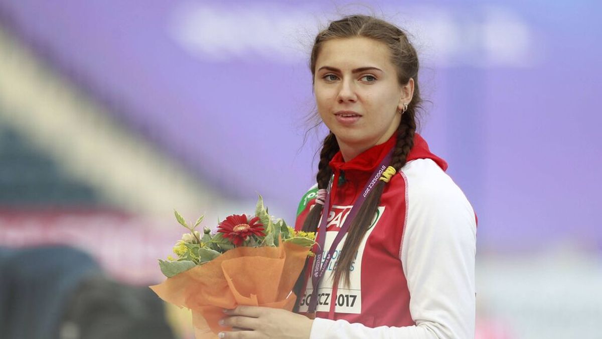 La atleta bielorrusa Krystsina Tsimanouskaya abandona Tokio rumbo a Polonia