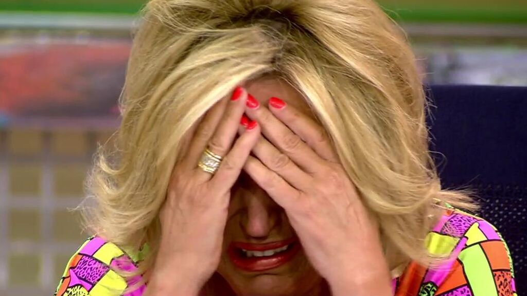 El repentino llanto de Lydia Lozano