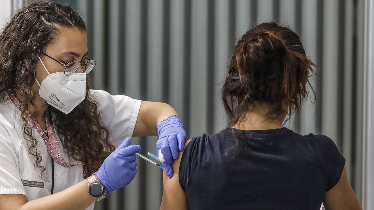 España supera los 28 millones de vacunados con pauta completa España supera los 28 millones de vacunados con pauta completa