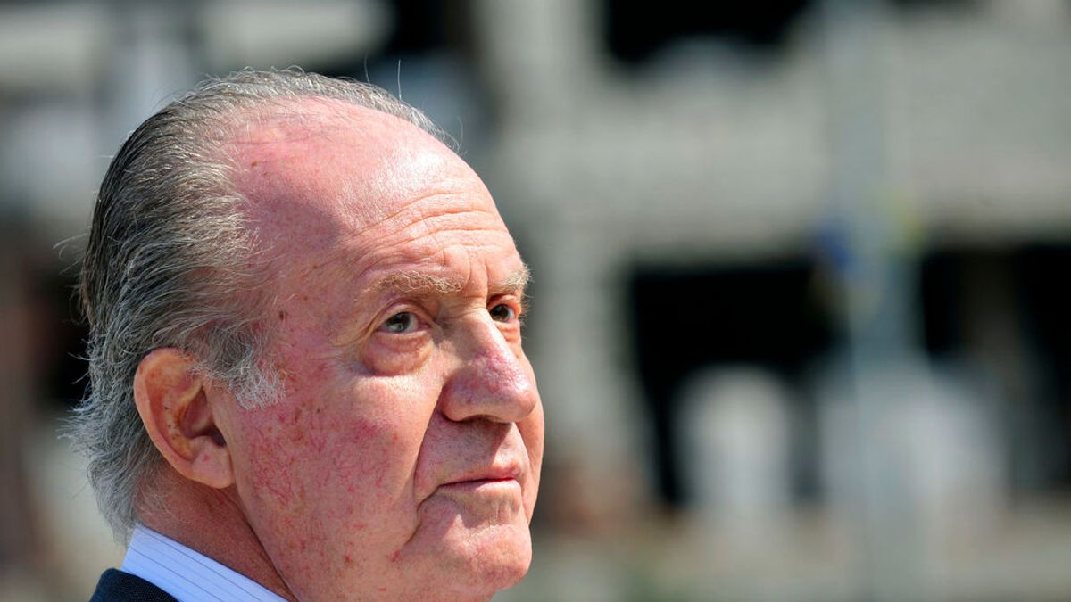 Podemos compara a Juan Carlos I con Roldán "uno de los fugados más famosos de los noventa" Podemos compara a Juan Carlos I con Roldán "uno de los fugados más famosos de los noventa"