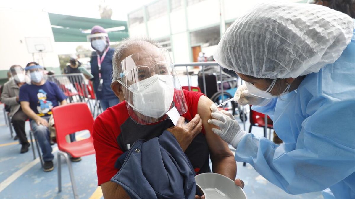 España comienza la donación de vacunas de AstraZeneca a Perú, Guatemala, Paraguay y Nicaragua España comienza la donación de vacunas de AstraZeneca a Perú, Guatemala, Paraguay y Nicaragua