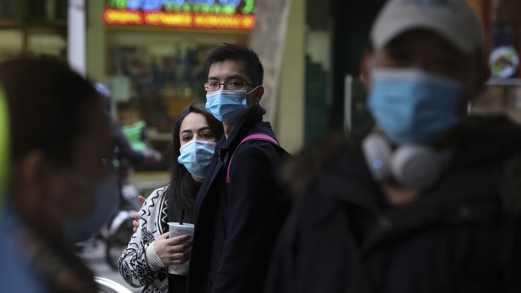 Variantes, quinta ola, tercera dosis o rebrotes en China: ¿acabaremos alguna vez con el coronavirus?