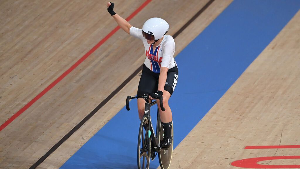 EuropaPress_3875727_08_august_2021_japan_tokyo_usas_jennifer_valente_celebrates_winning_the (1)