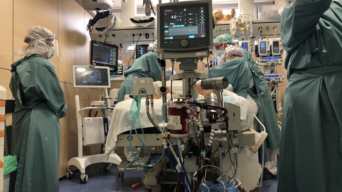 El 25% de pacientes ingresados en la UCI de hospital Vall d'Hebrón tienen la pauta completa de vacunación El 25% de pacientes ingresados en la UCI de hospital Vall d'Hebrón tienen la pauta completa de vacunación