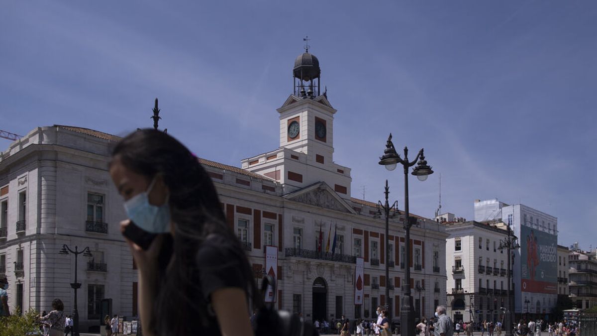 6.000 millones para otras regiones, Madrid aporta el triple que Cataluña 6.000 millones para otras regiones, Madrid aporta el triple que Cataluña
